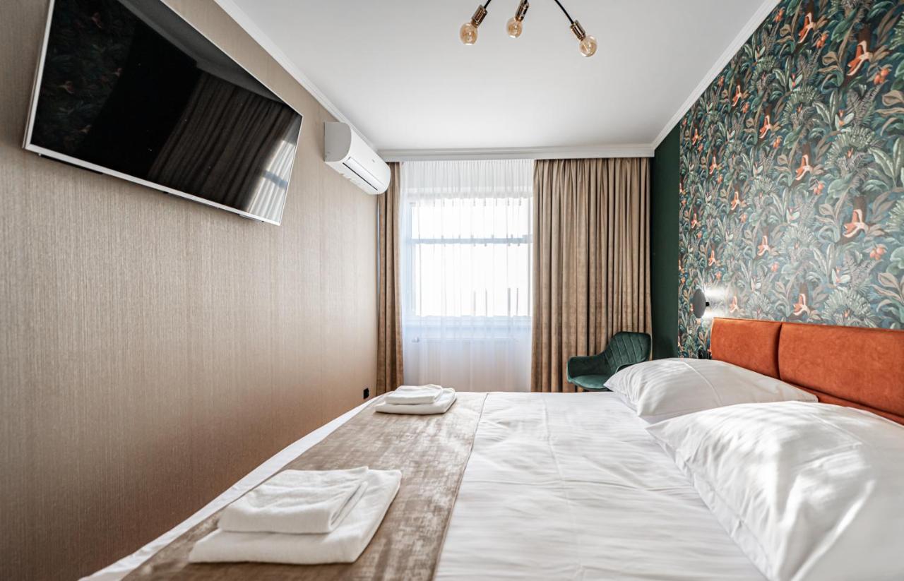 Apartment 24H With Free Garage And Ac Jagielly 5 Breslavia Exterior foto