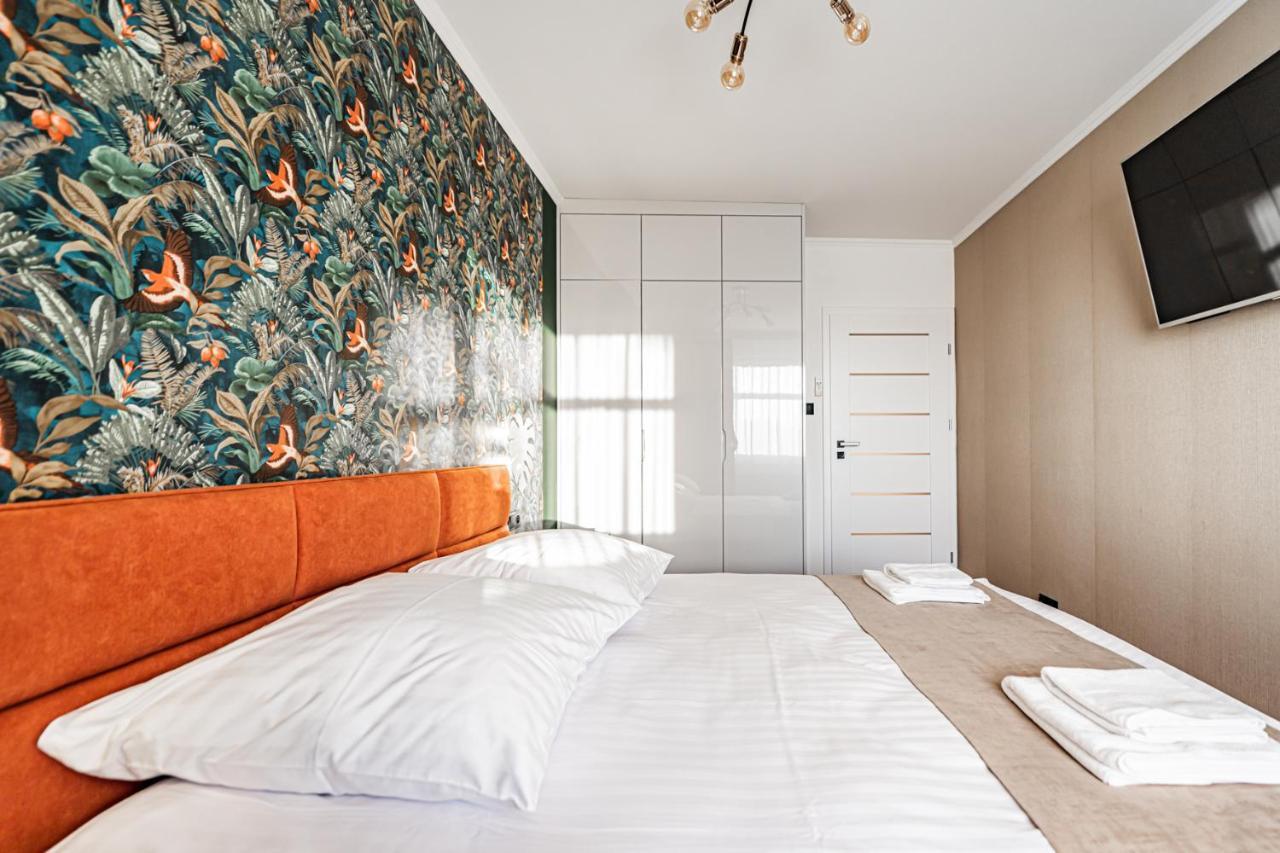 Apartment 24H With Free Garage And Ac Jagielly 5 Breslavia Exterior foto