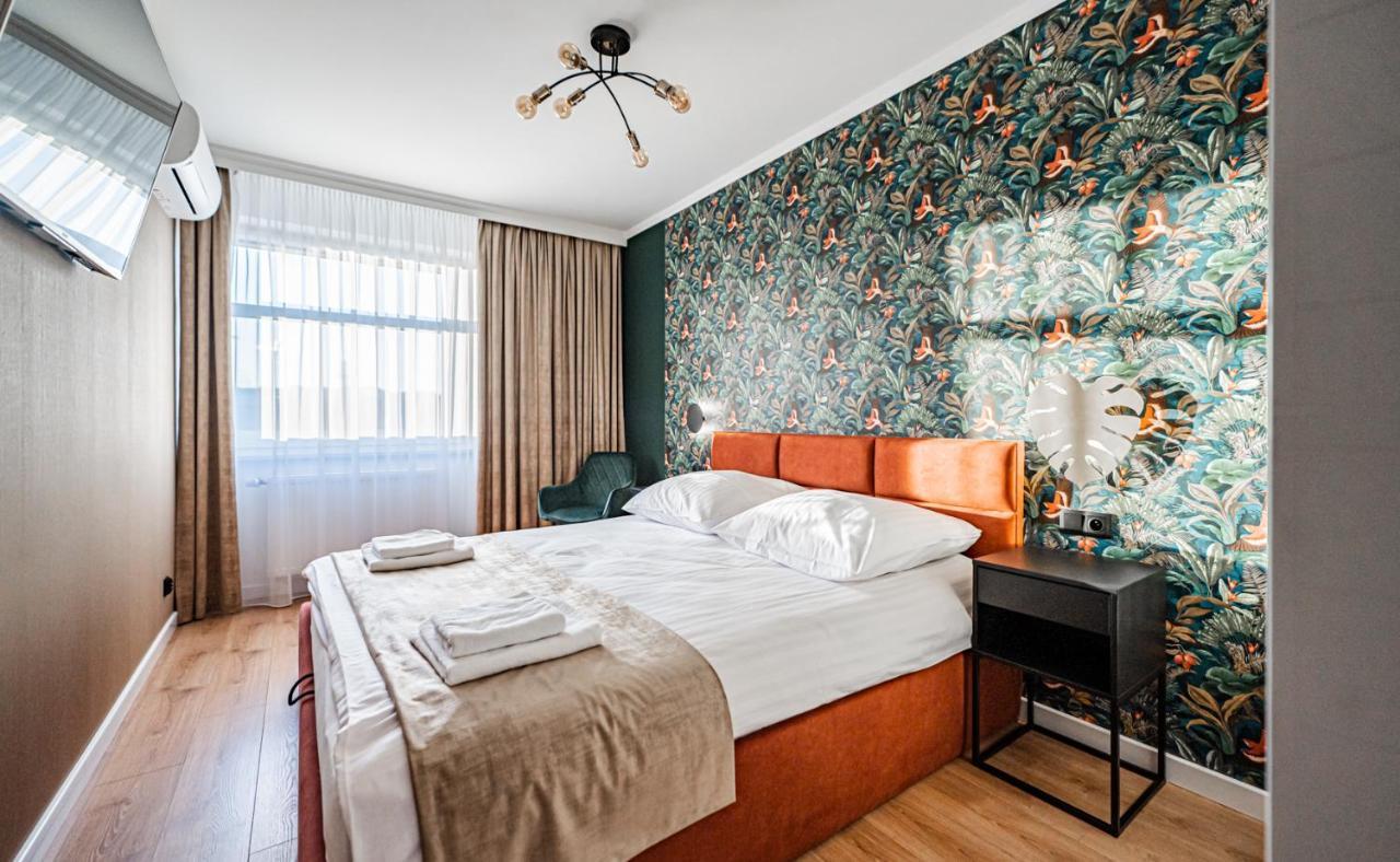 Apartment 24H With Free Garage And Ac Jagielly 5 Breslavia Exterior foto