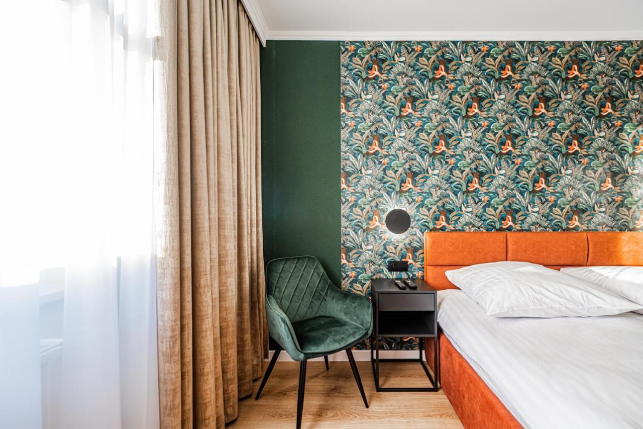 Apartment 24H With Free Garage And Ac Jagielly 5 Breslavia Exterior foto